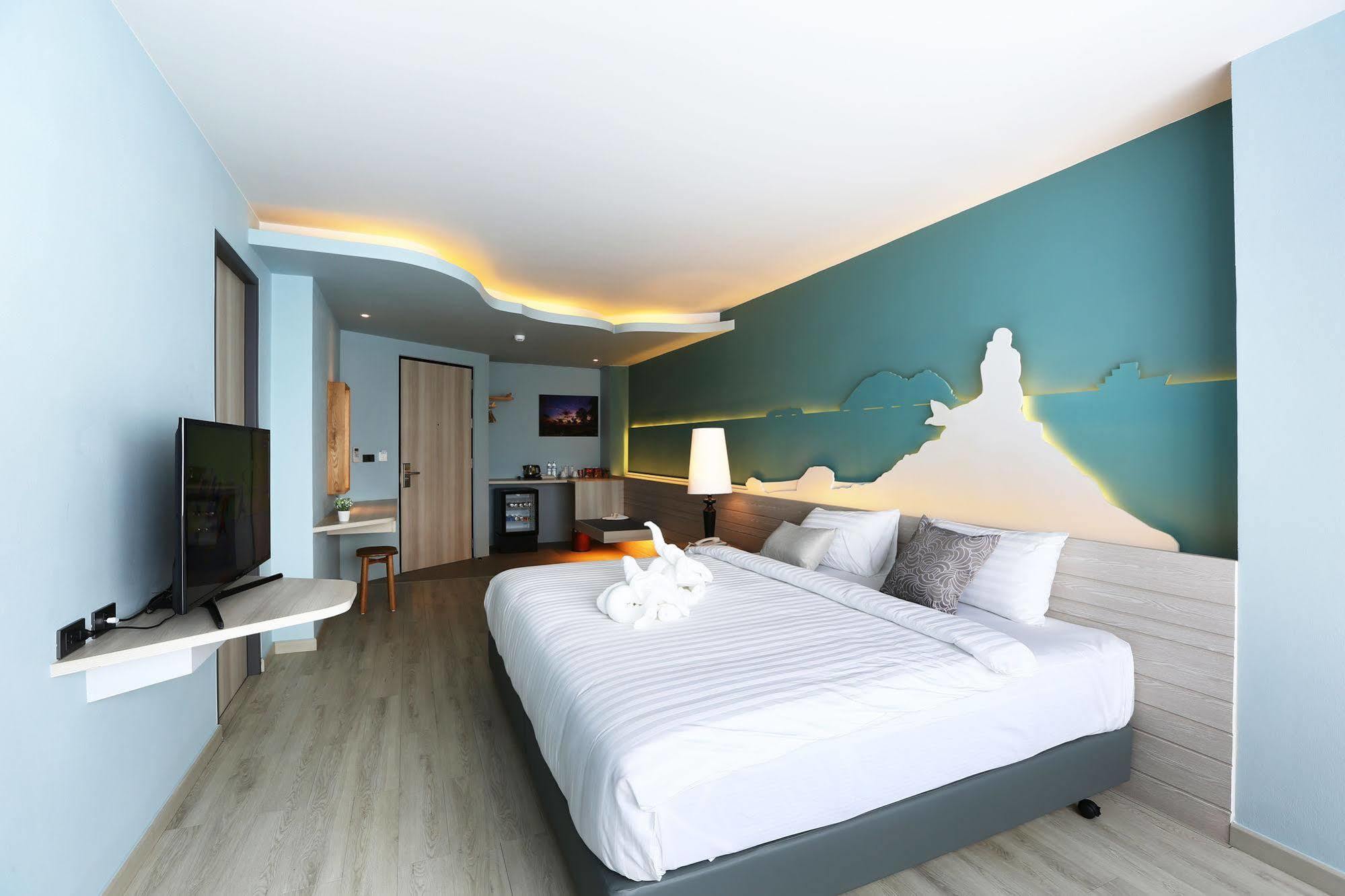 โรงแรม โรงแรมหาดใหญ่ ซิกเนเจอร์ (SHA EXTRA PLUS) หาดใหญ่ 3* (ไทย) - จาก 775  THB | HOTELMIX